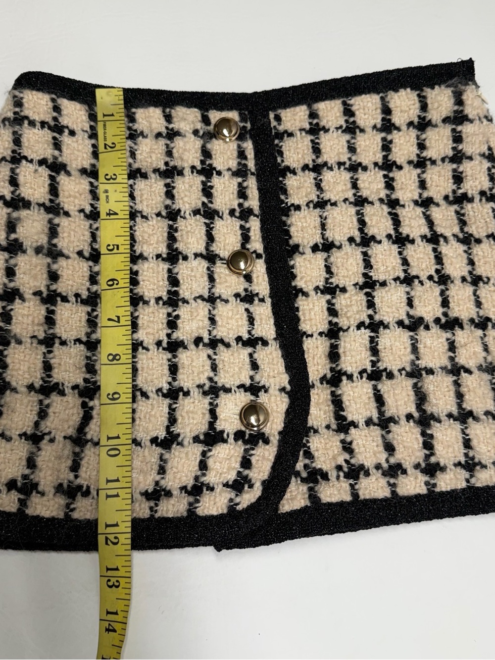 Miu Miu Black and Cream Bouclé Check Mini Skirt size 36 - Picture 8 of 10